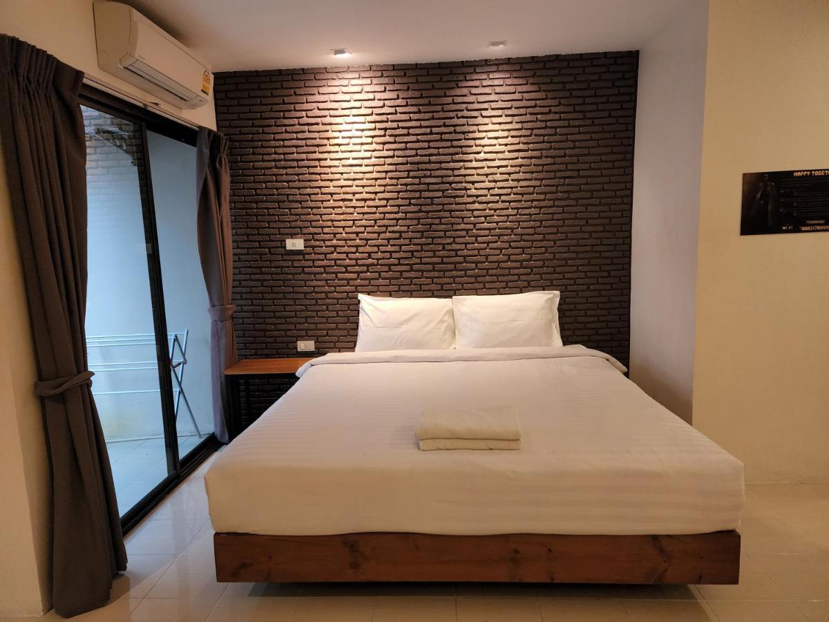 Хостел Dfeel House Patong Экстерьер фото
