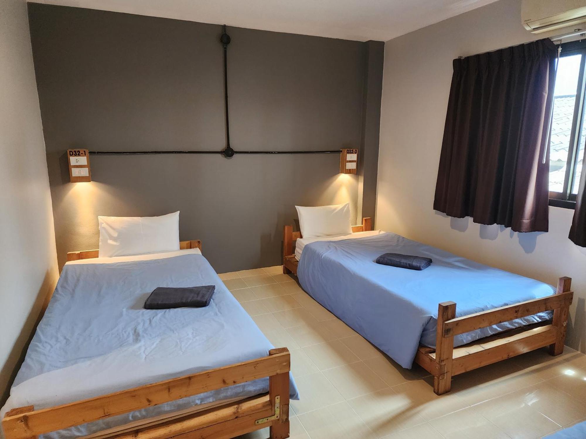 Хостел Dfeel House Patong Номер фото
