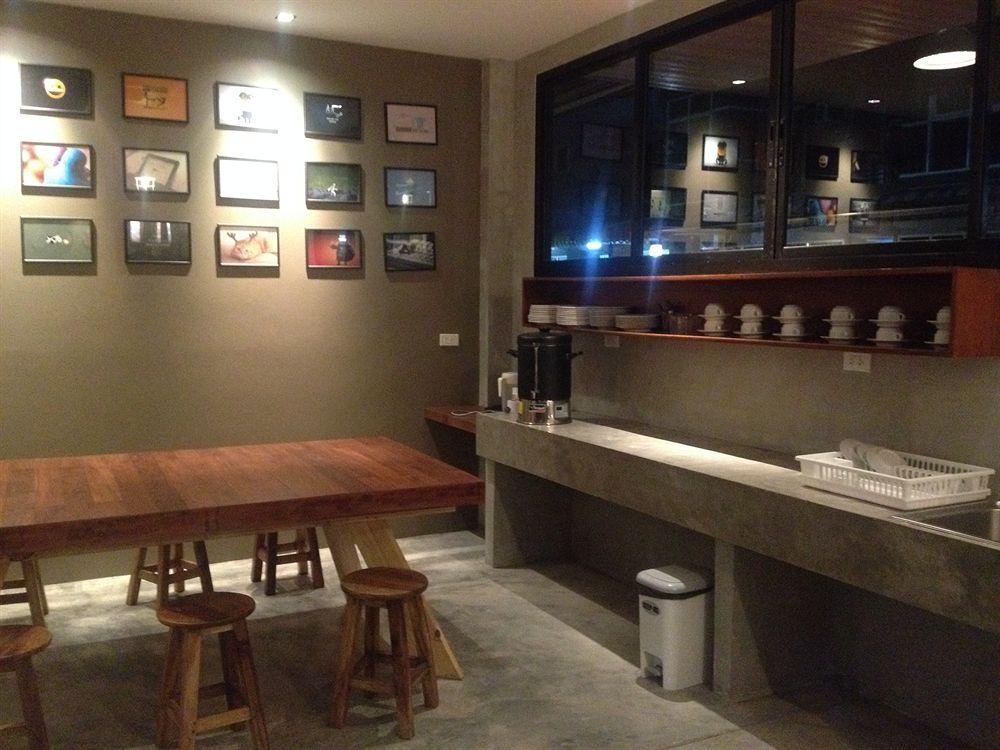 Хостел Dfeel House Patong Экстерьер фото