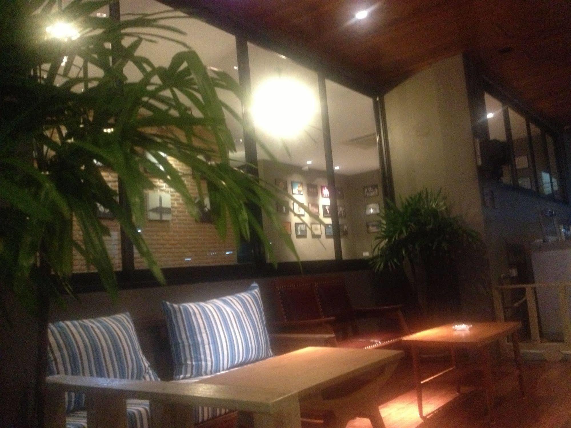 Хостел Dfeel House Patong Экстерьер фото